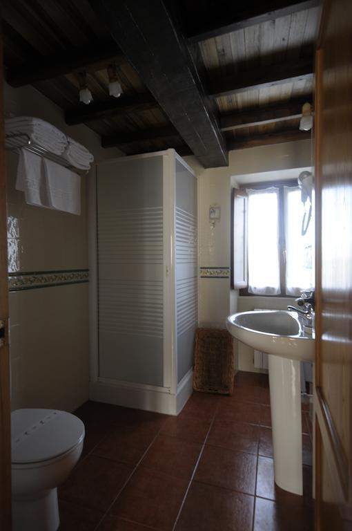 Apartamentos Rurales Romallande Puerto de Vega Exterior photo